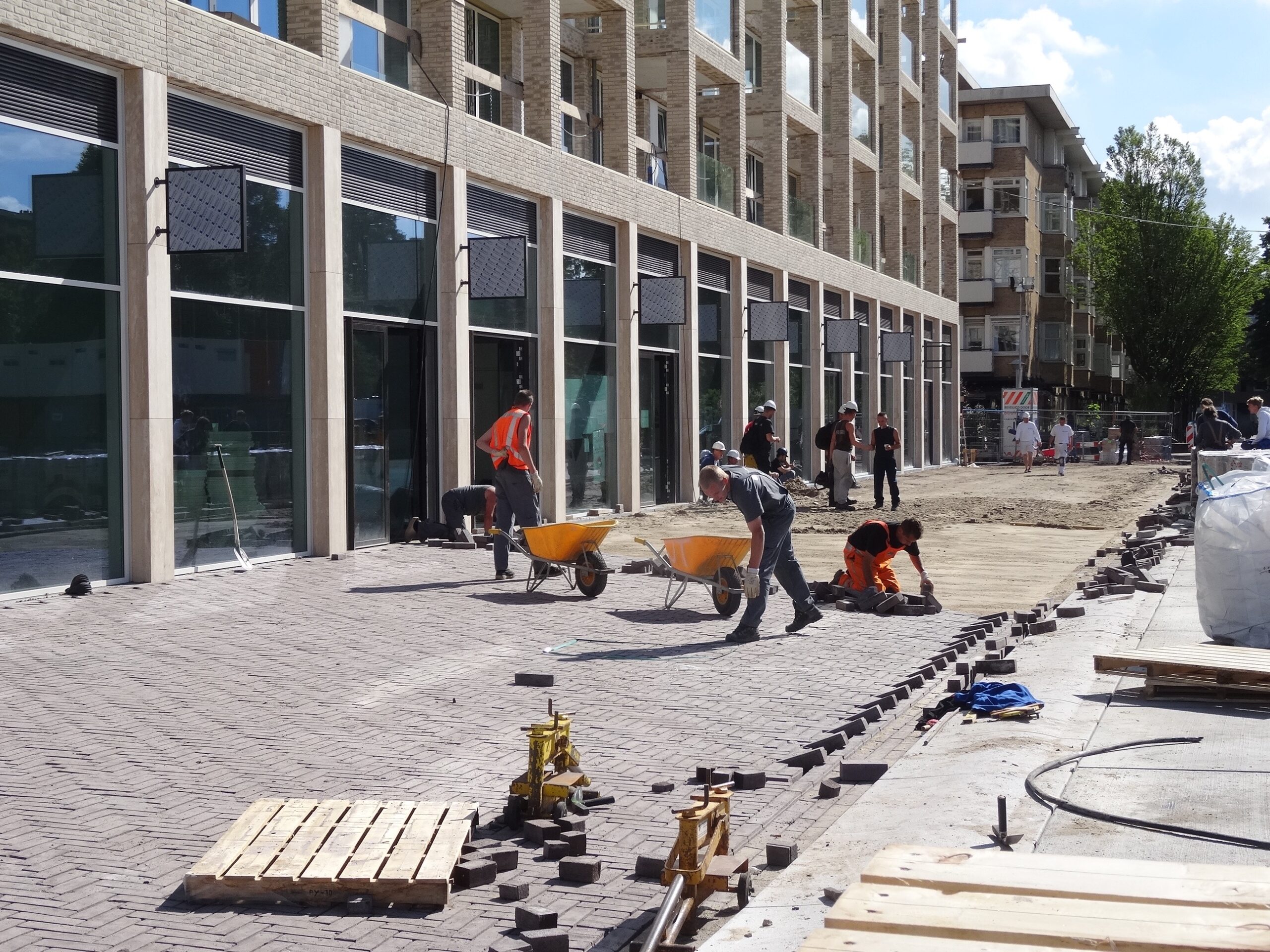 Transformatie Stadionplein - het aanleggen van het nieuwe plein